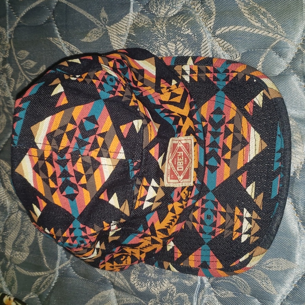 VTG (OBEY) - Picture 4 of 5